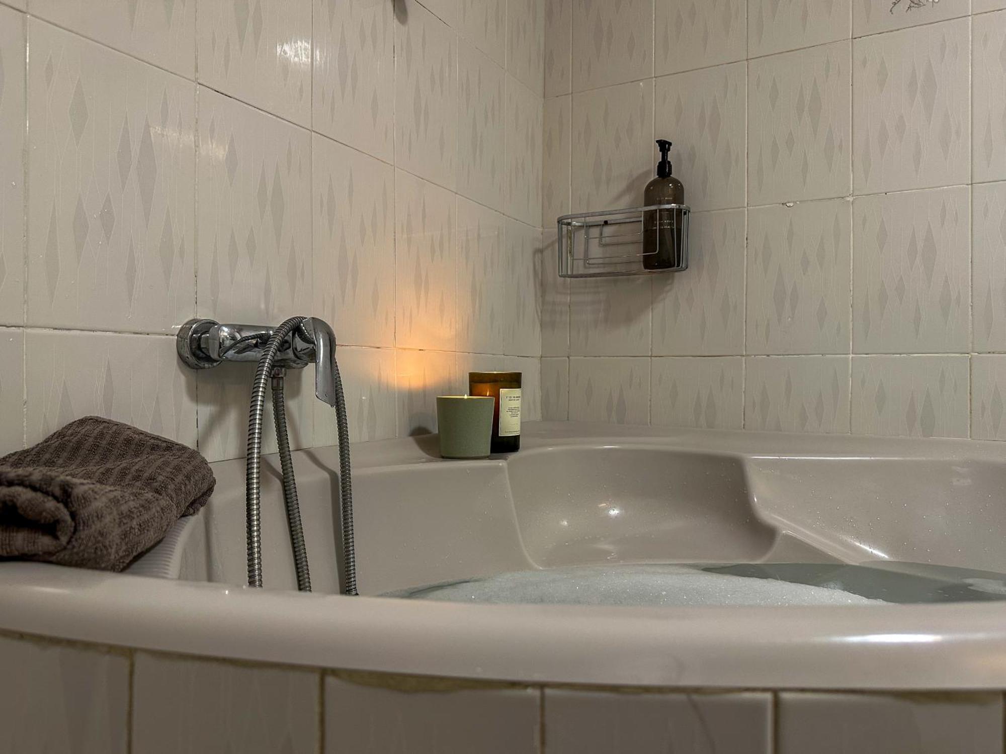 Amazing 3-Bedroom Apartment. Pool And Sea View! Los Cristianos  Eksteriør billede